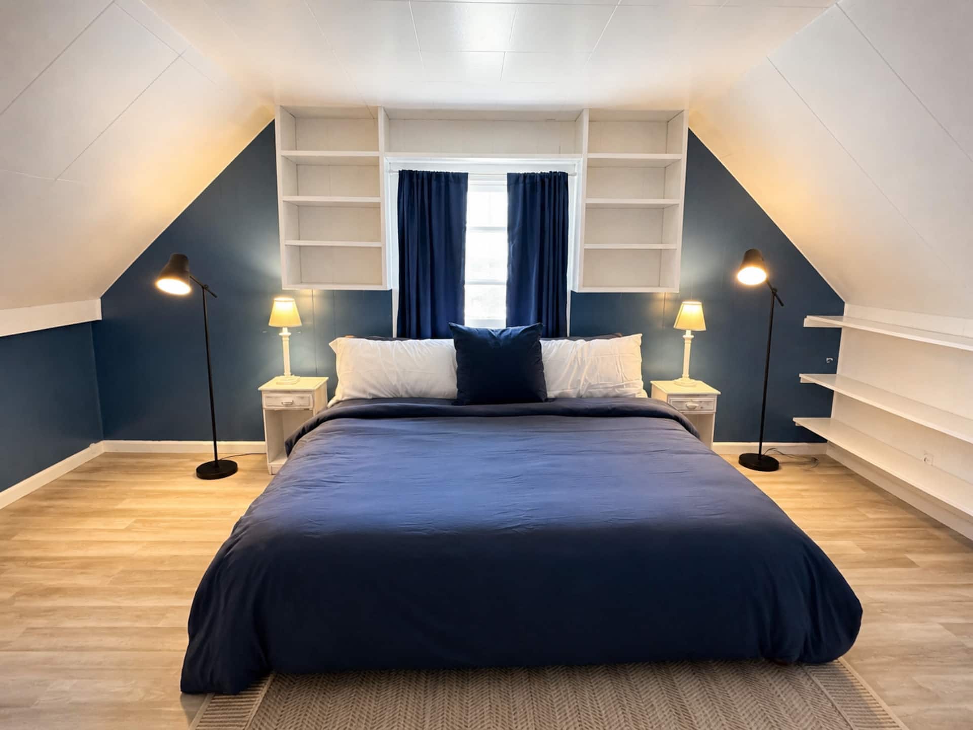 Upstairs king bedroom